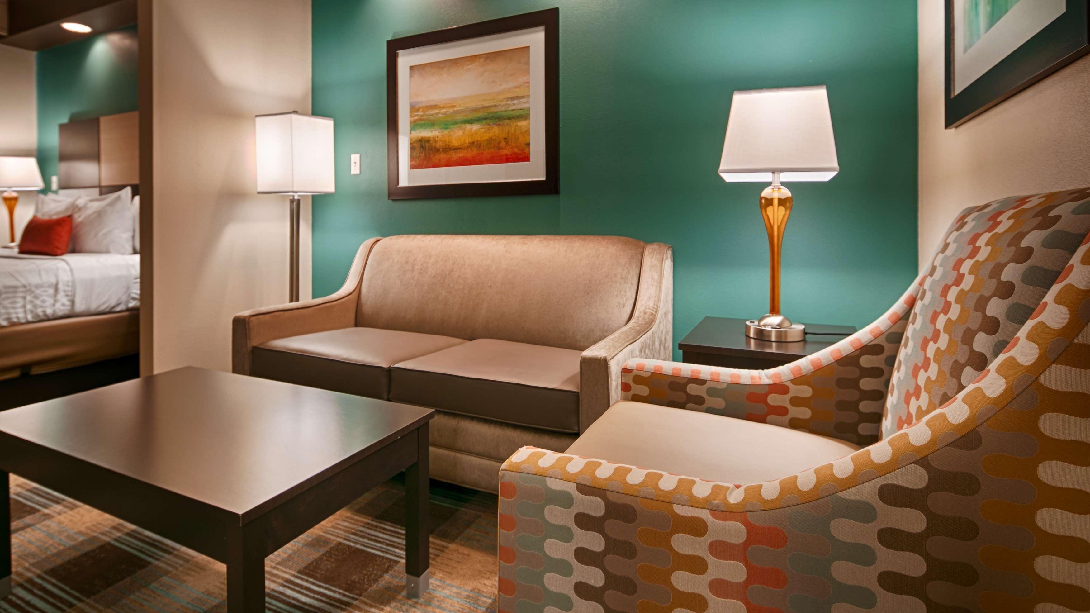 Best Western Plus Atrium Inn & Suites Кларксвилл Экстерьер фото