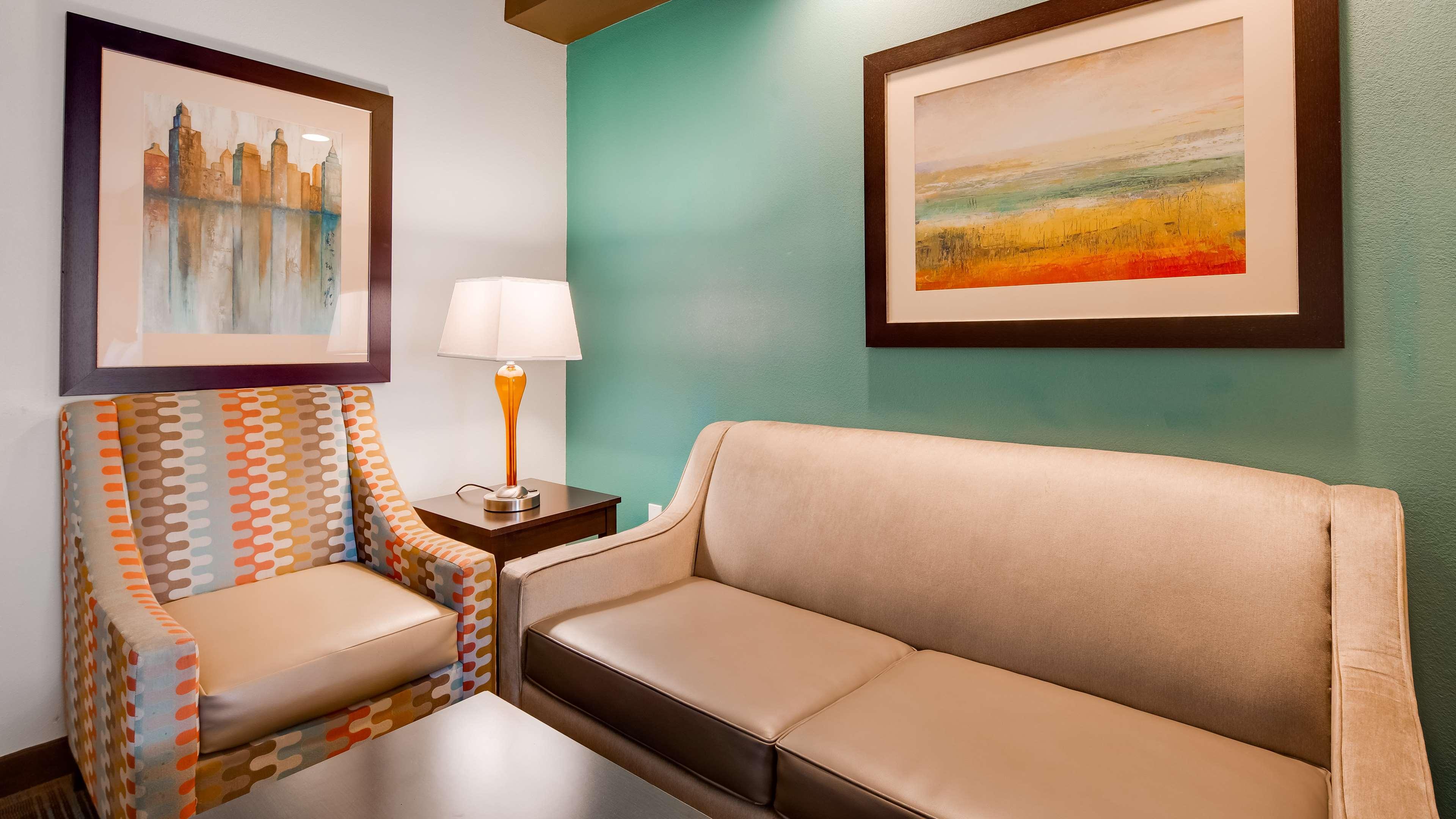 Best Western Plus Atrium Inn & Suites Кларксвилл Экстерьер фото